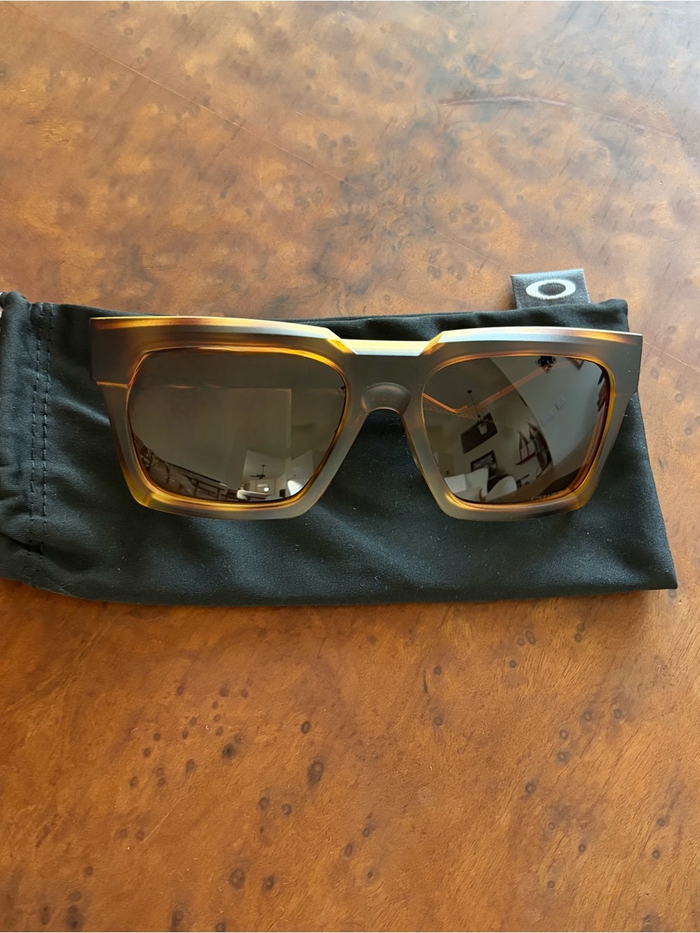Oakley Women’s Enigma Sunglasses - Tortoise/Amber Frame with Dark Lenses